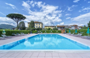 Отель B&B Villa Pardi Lucca  Лукка